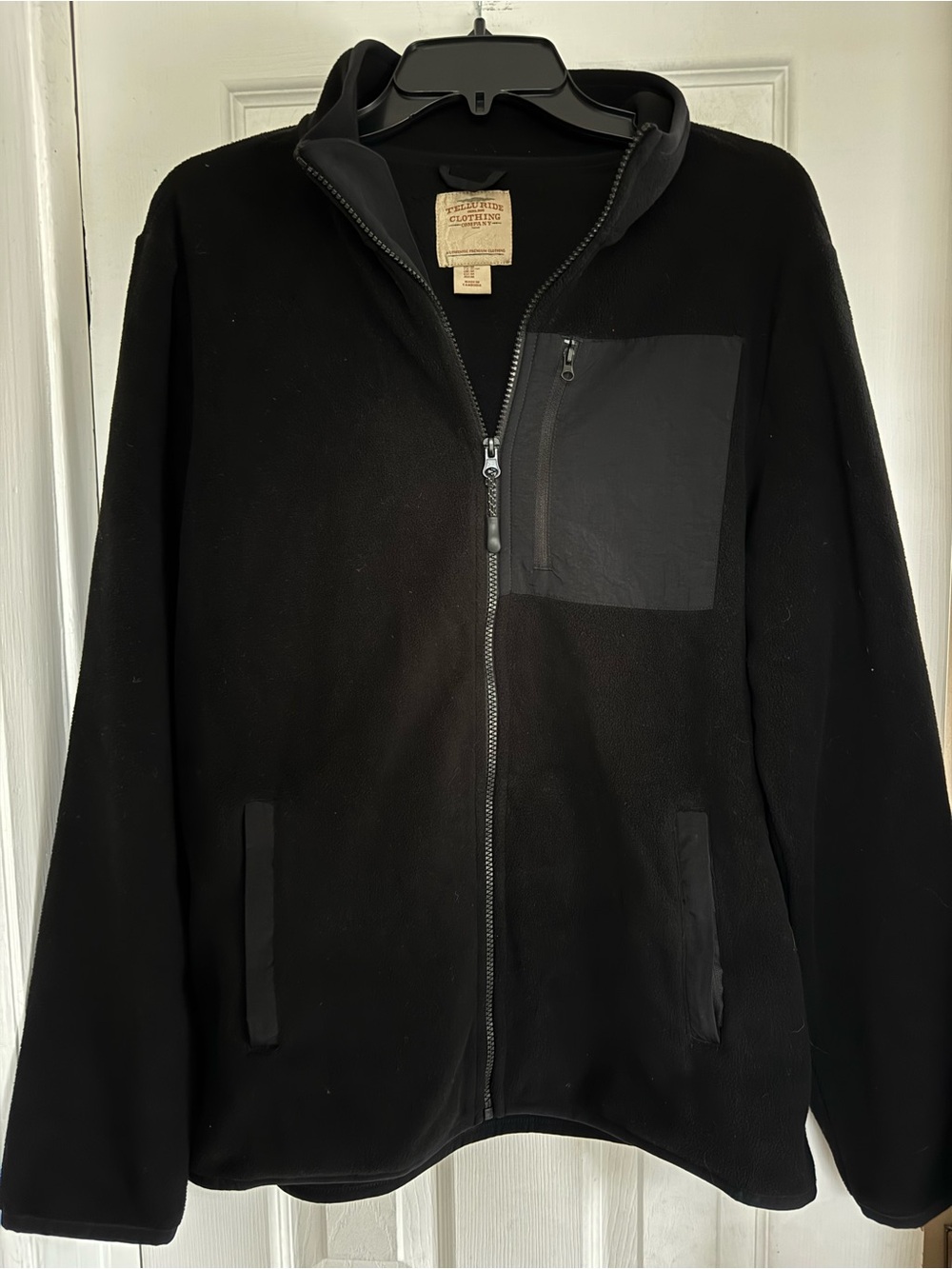 Black Full-Zip Men's Hooded Fleece Jacket - Lightweight Layer